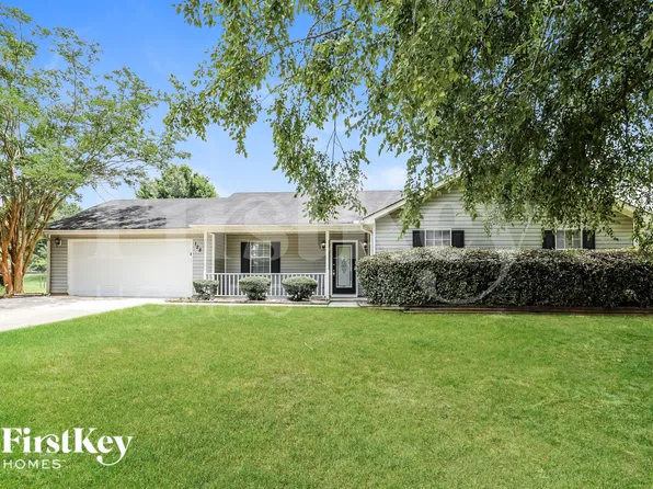 128 Greenleaf Dr, Hampton, GA 30228