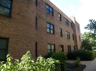 319 12th St NE APT 1, Washington, DC 20002