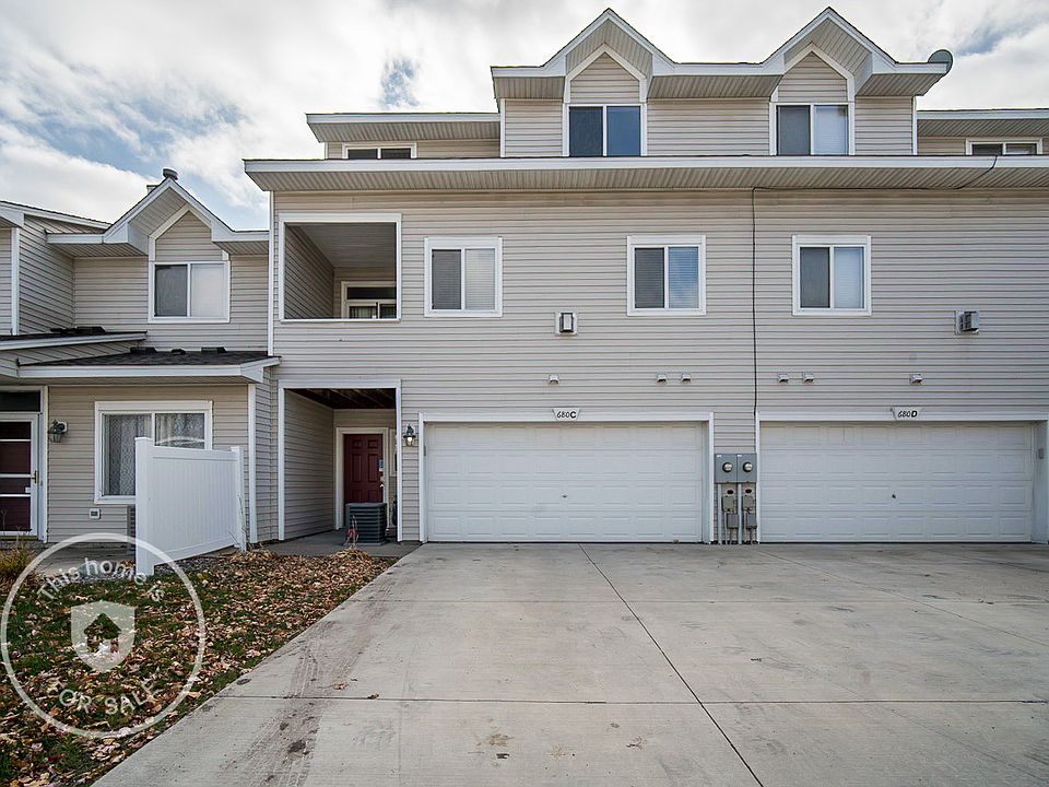 1st image of 680 Woodduck Dr APT C