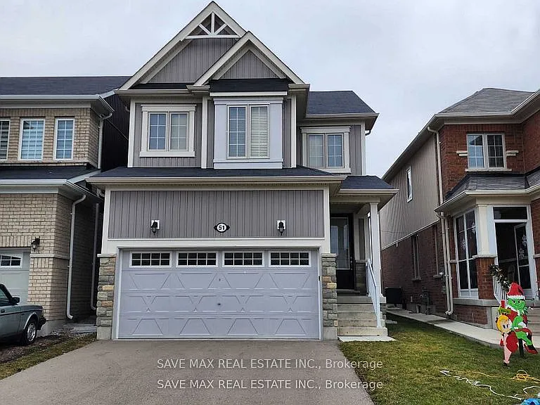 51 Wagner Cres — Photo 1