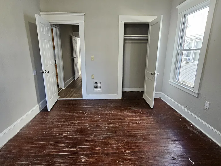 103 Sheffield Ave #2B — Photo 8
