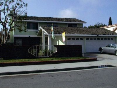8902 Gallant Dr, Huntington Beach, CA, 92646