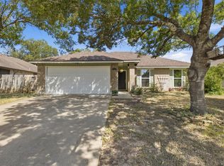 409 Kathleen Ln, Leander, TX 78641