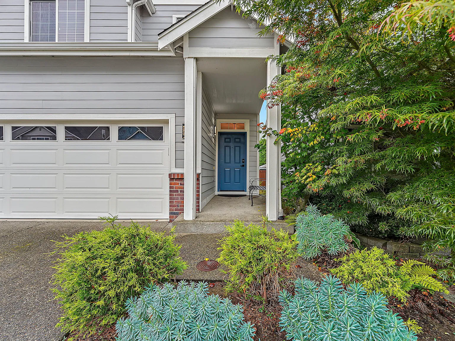 3 bed, 2.5 bath, 2144 sqft, $5,500 — Photo 1