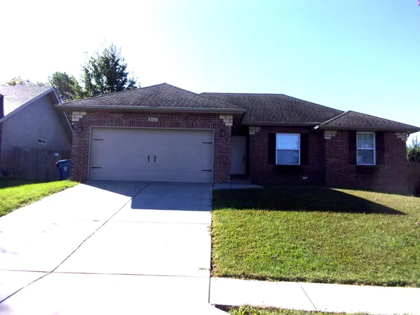 872 W Linwood Ave, Nixa, MO 65714
