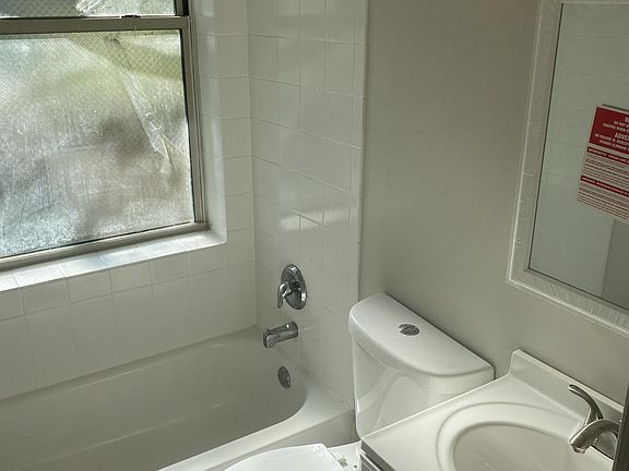 5th image of 319 Northern Ave #2