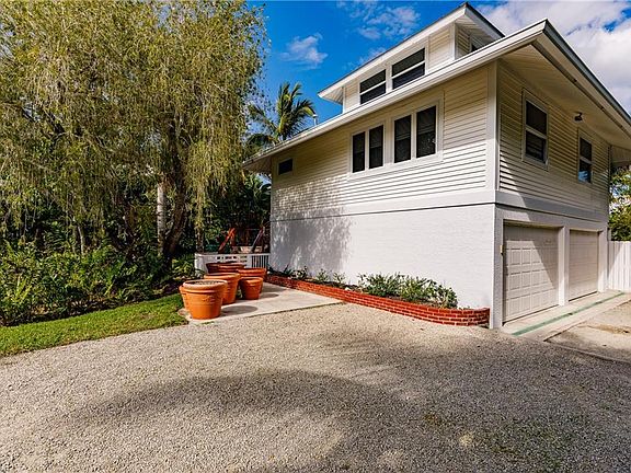 4th image of 500 Sea Oats Dr