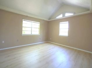 929 8th St, New Orleans, LA 70115