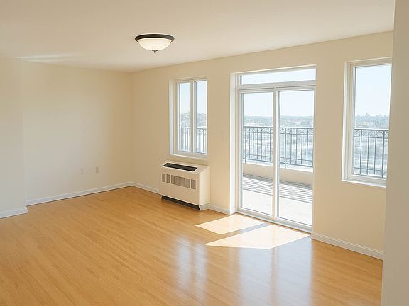 2nd image of 2838 Stillwell Ave APT 7A