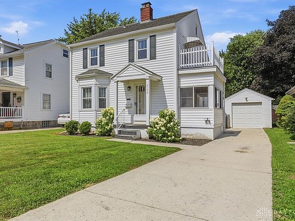 2nd image of 2148 Broadway St