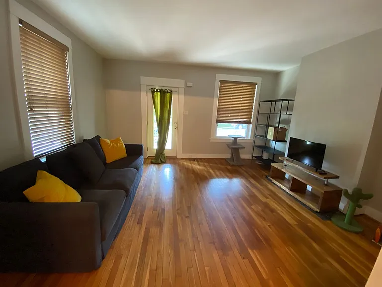 230 Ridge Ave — Photo 6