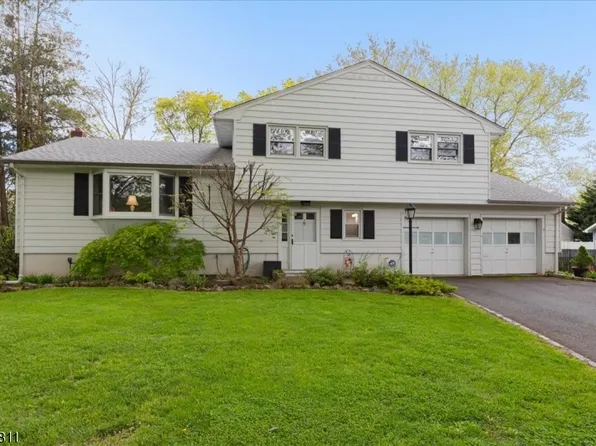 1075 Charles St, Mountainside Boro, NJ 07092