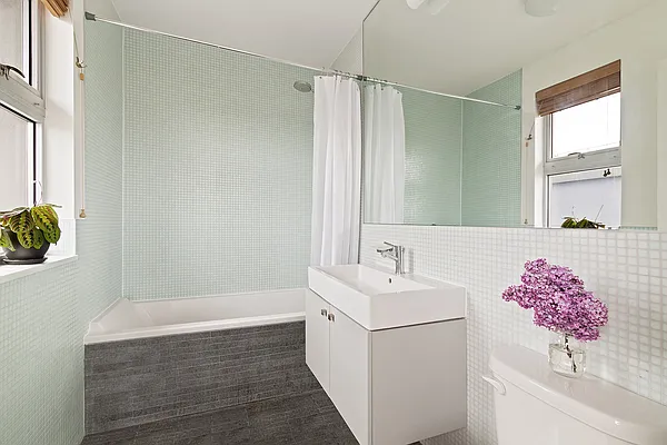 Sold by Compass | media 9