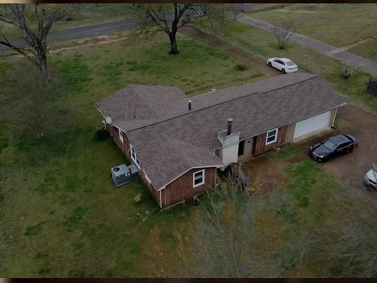 506 Hillwood Dr — Photo 18