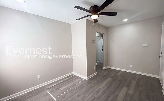 129 Majuba Ave — Photo 8