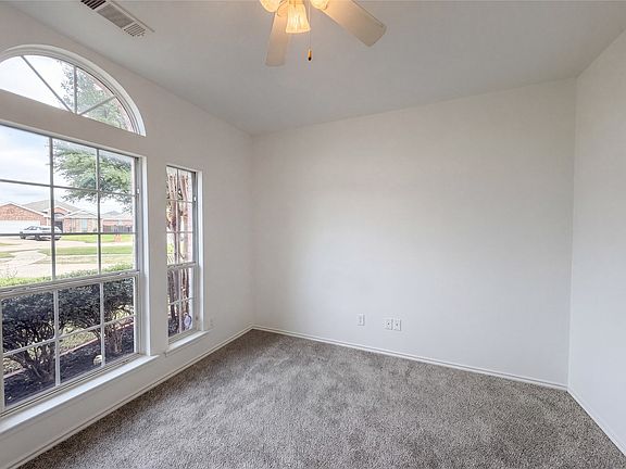2nd image of 4437 Bloomfield Ct