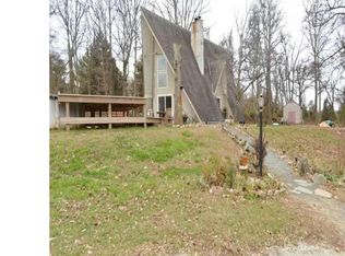 58 Lake Dr, Earleville, MD 21919