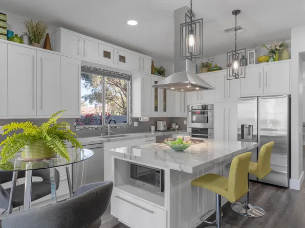 3956 S HOLLYHOCK Place, Chandler, AZ 85248