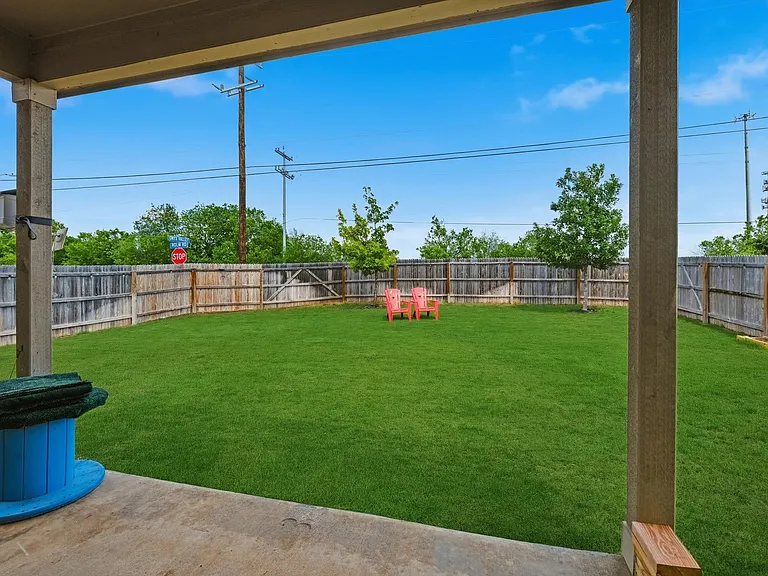 7102 Emerald Valley — Photo 25