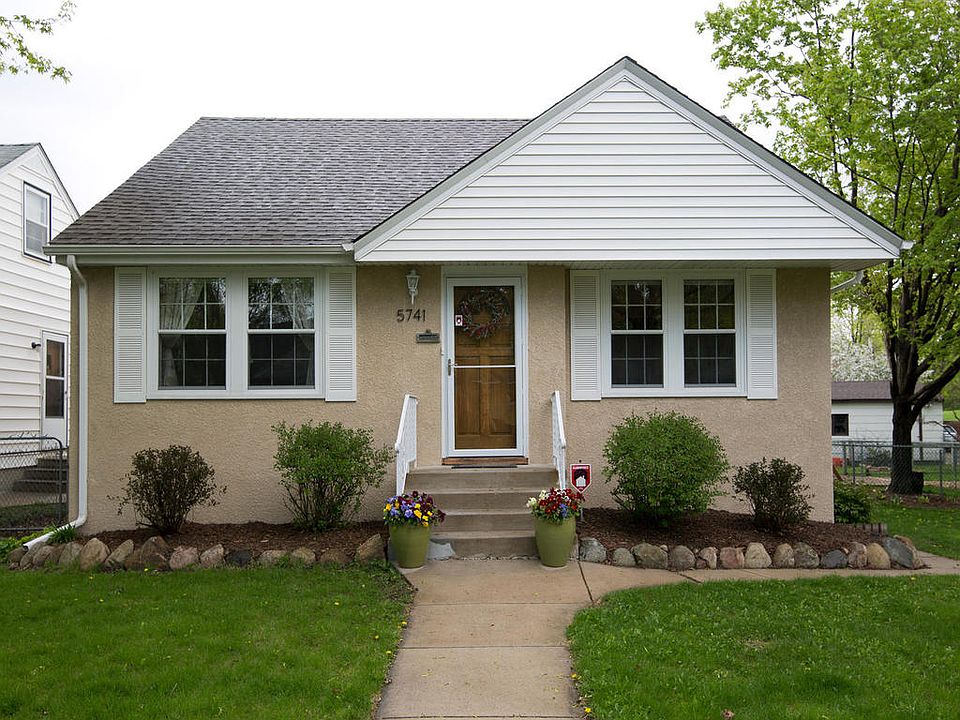 Freshly painted exterior!