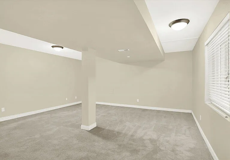 2143 S Grant St — Photo 24