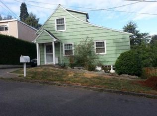 9703 SW 50th Ave, Portland, OR 97219