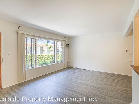 5th image of 145 N La Peer Dr APT 2