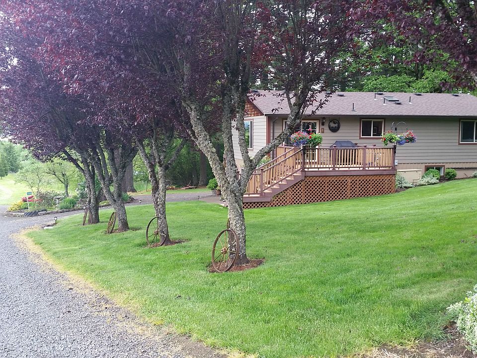 1st image of 13550 NE Whitlow Ln