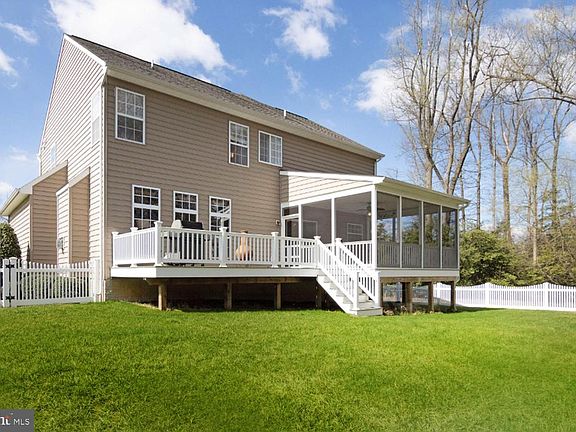 3rd image of 101 Mystic Woods Ln #20