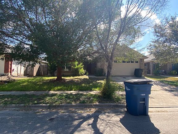 2nd image of 2544 Hunt St
