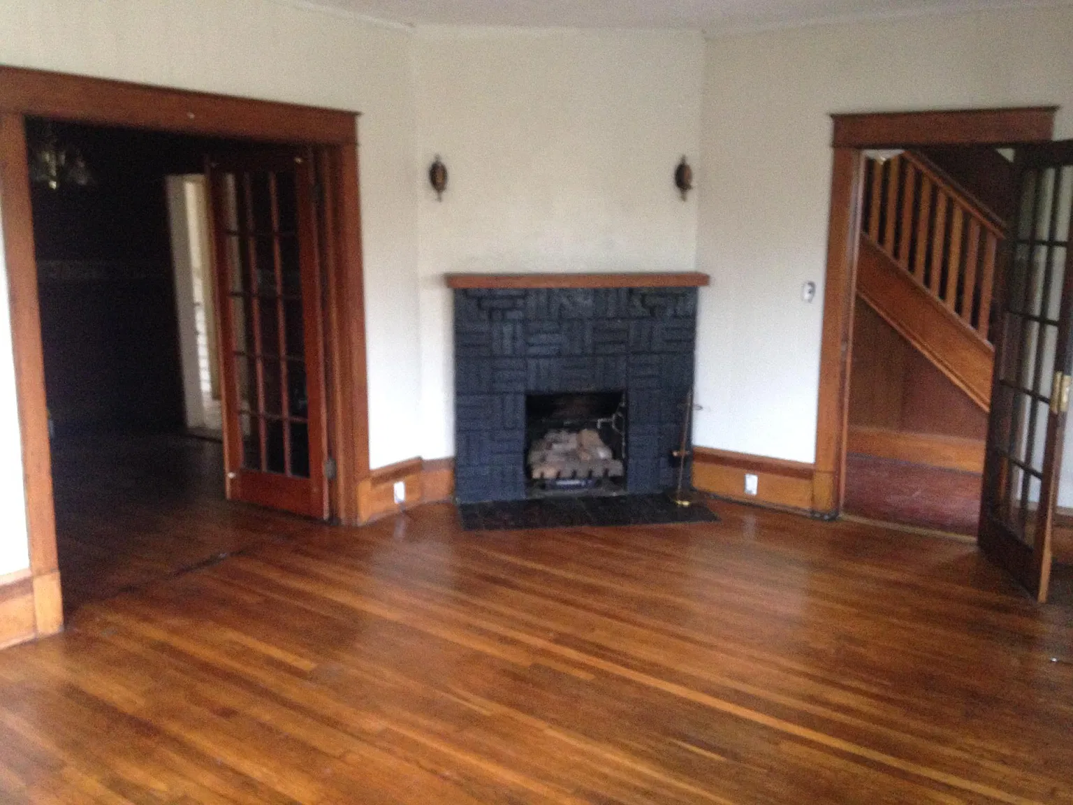 4 bed, 2114 sqft, $1,600 — Photo 2