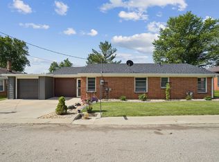 8992 Metropolitan Hts, Dubuque, IA 52003