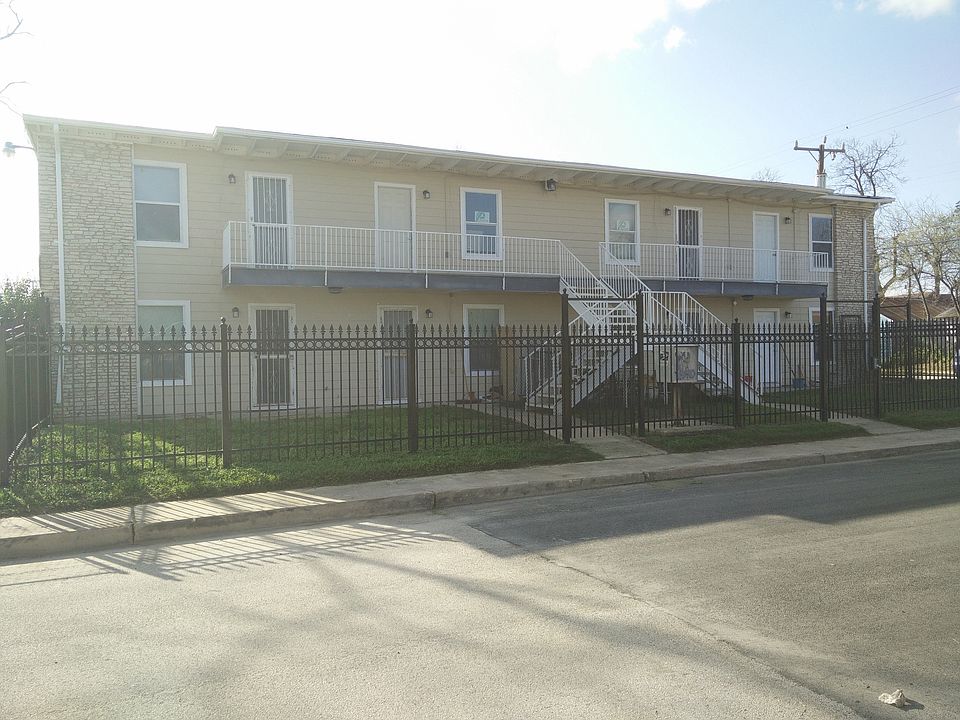 1st image of 1003 Lovett Ave APT 4
