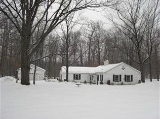 18701 Jefferson Dr, Walton Hills, OH