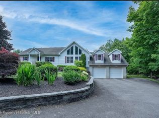 83 Center St, Covington Township, PA 18424