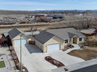 1235 Green Valley Dr, Fallon, NV 89406