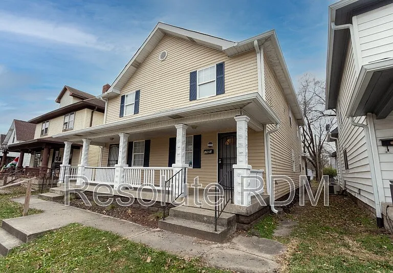 1920 Sugar Grove Ave — Photo 4