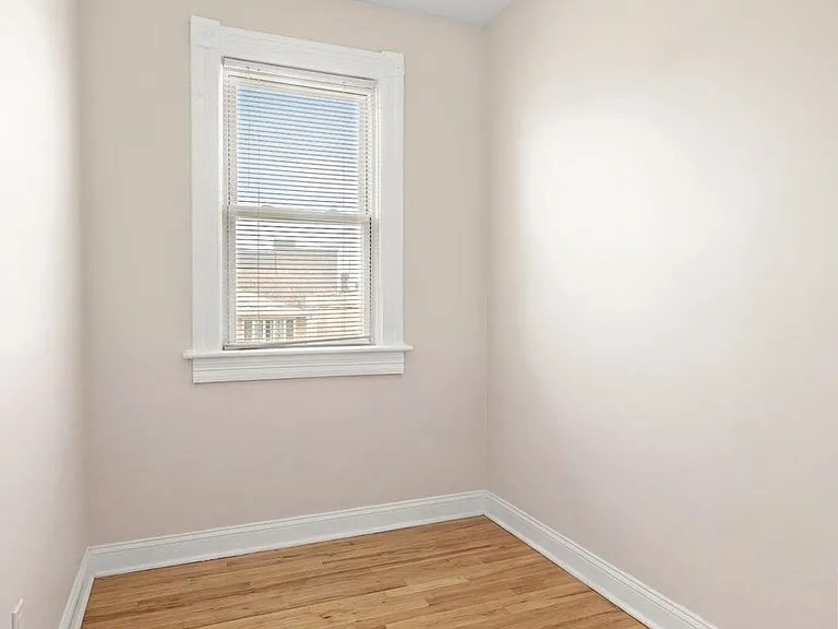 36 Corbin Ave #3 — Photo 4