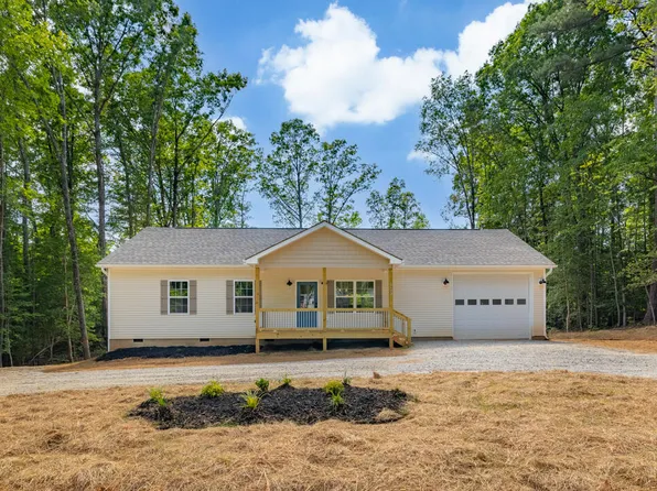 123 Leisure Ln, Macon, NC 27551
