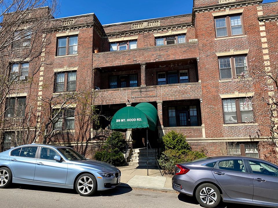 1st image of 29 Mount Hood Rd APT 14