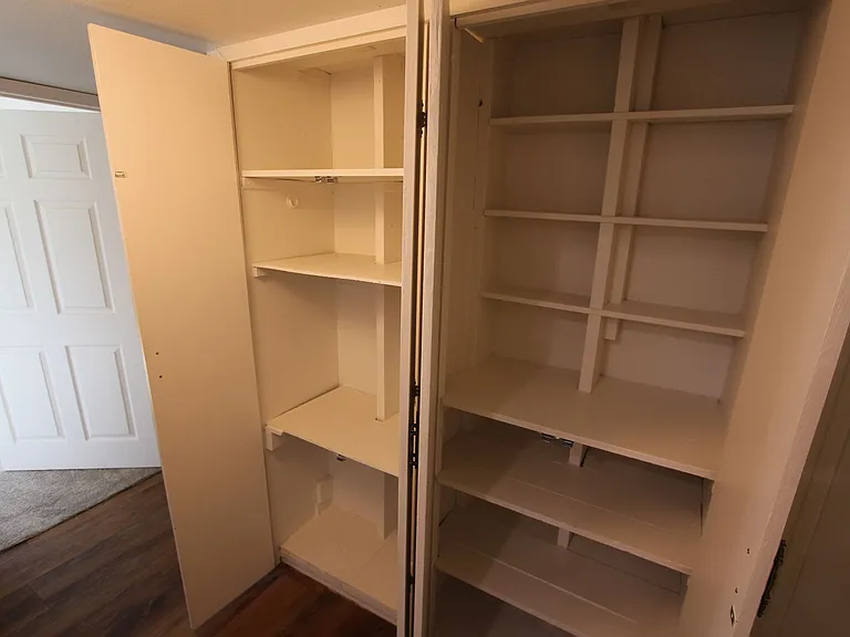 1612 N San Francisco St — Photo 17