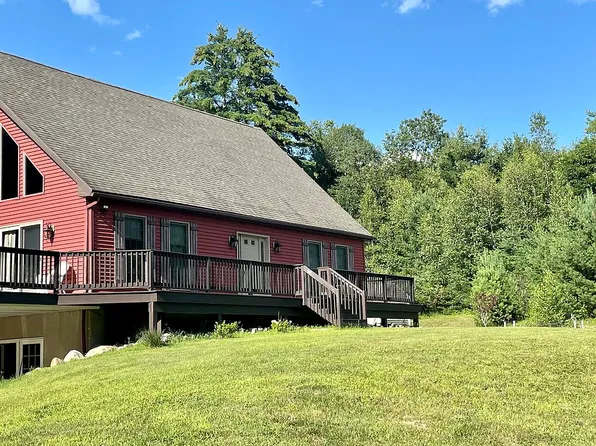 281 Union Mills Rd, Broadalbin, NY 12025