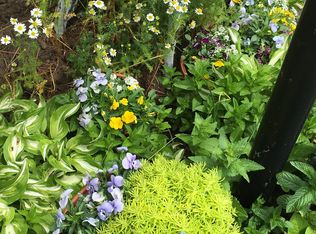 4102 Hollow Rd, New Castle, PA 16101