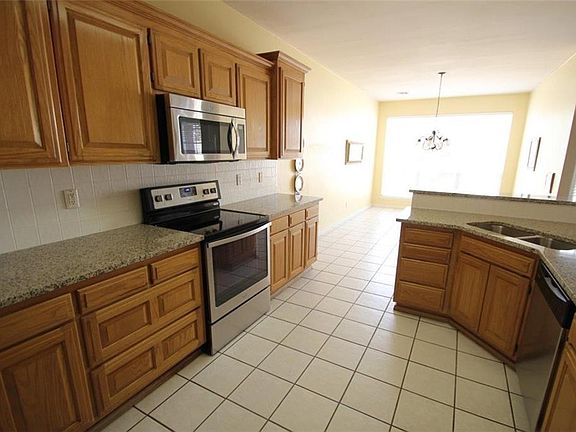 4th image of 1726 S 41st St
