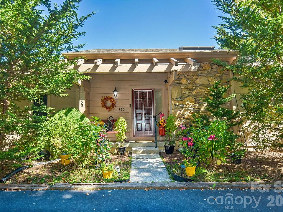 1st image of 163 Country Ridge Rd
