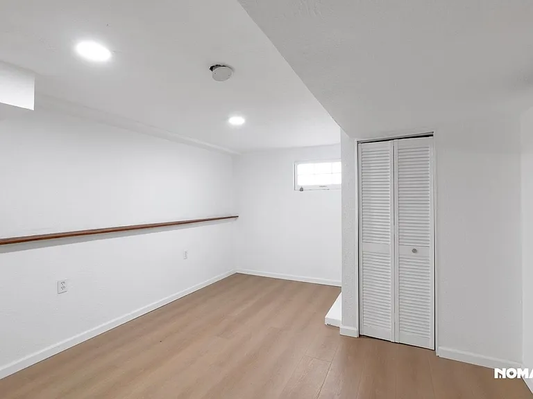 9023 48th Pl — Photo 9