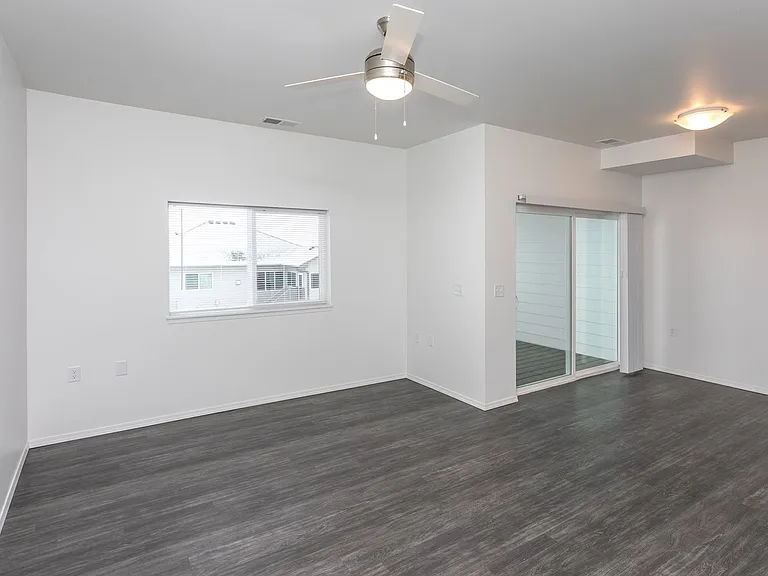 4001 N Olympia Dr #233 — Photo 5
