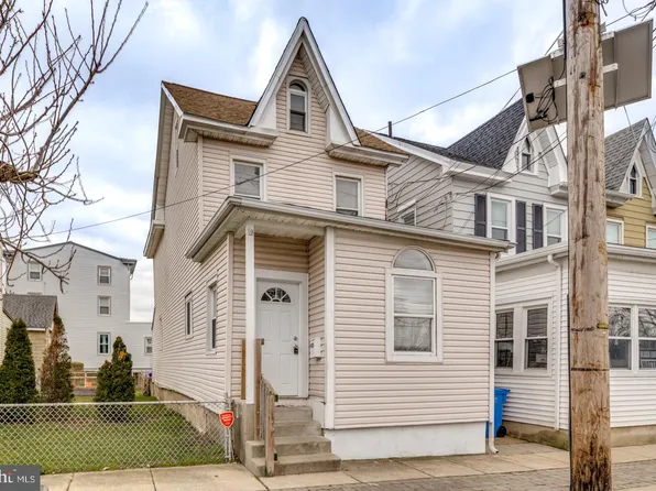 305 Broadway, Westville, NJ 08093