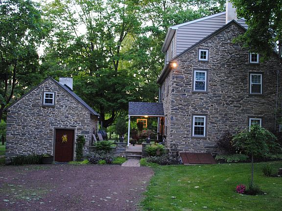 House and Summer Kitchen