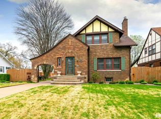 2147 30th St, Rock Island, IL 61201